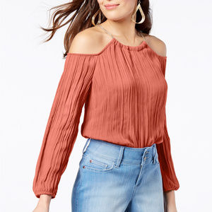 thalia sodi cold shoulder tops